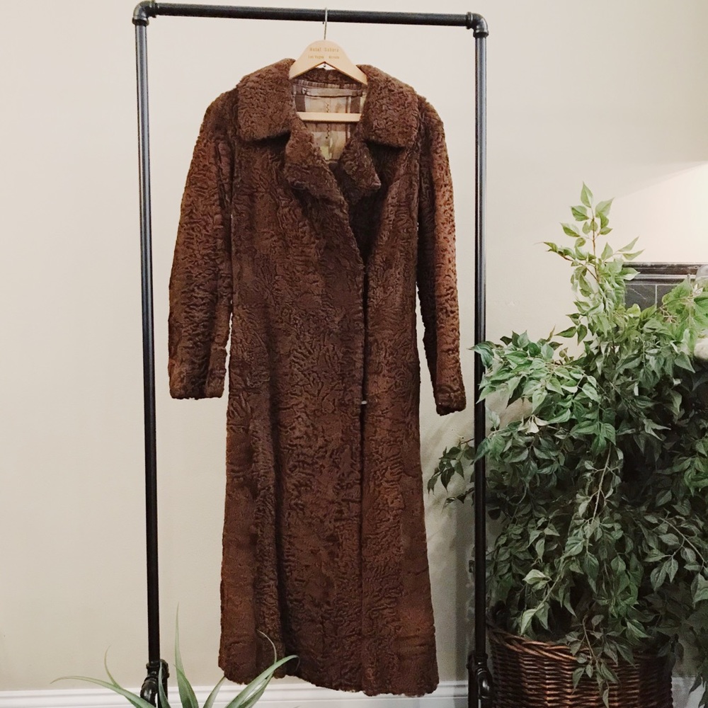 Authentic lambskin 1960 vintage brown woman’s coat